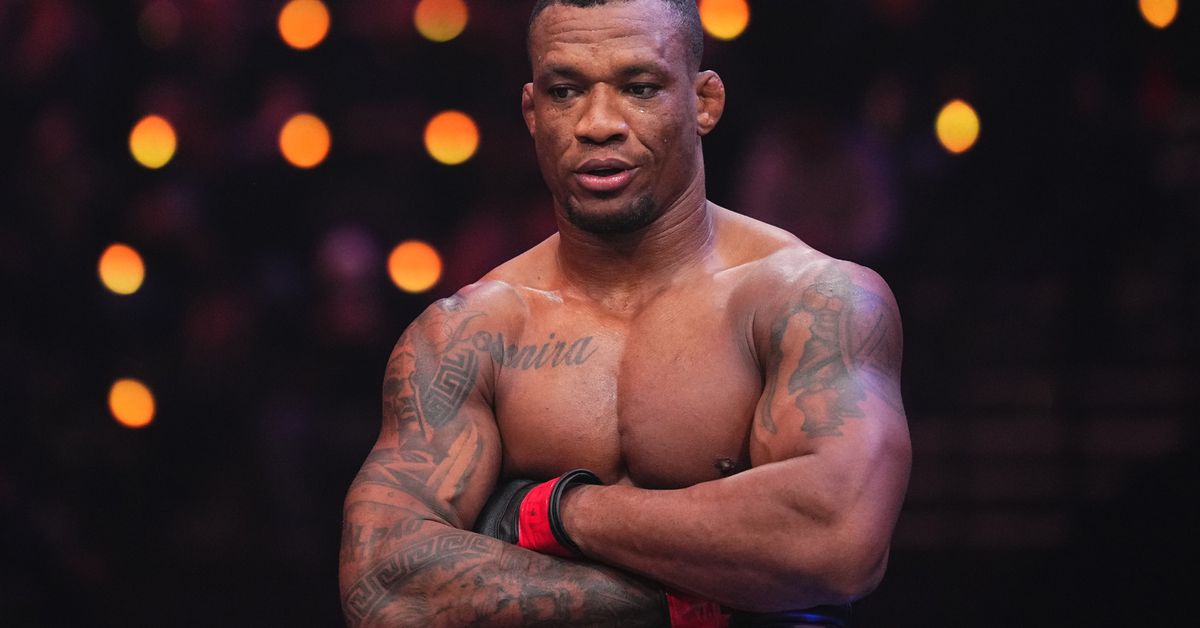 Jailton Almeida explica la llamada magomed de Ankalaev con la división de peso pesado de UFC estancado