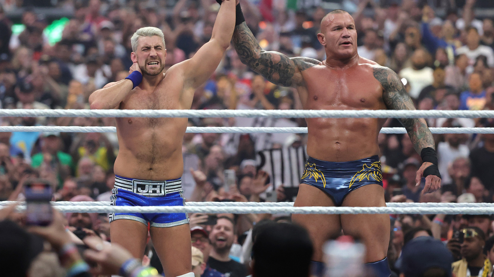 Joe Hendry revela Timeline, otros detalles del debut de WWE WrestleMania vs. Randy Orton