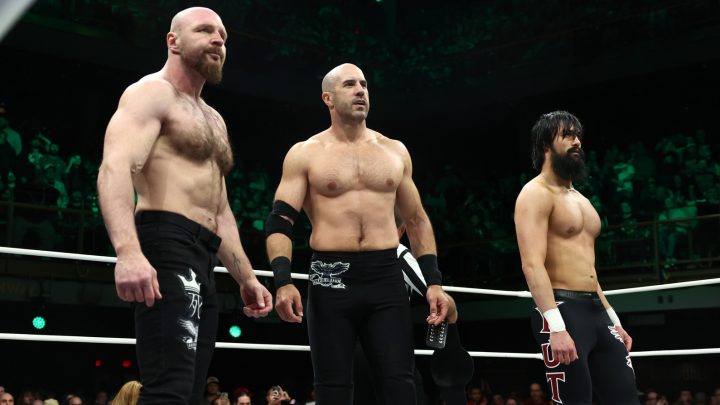 Jon Moxley conserva un título mundial AEW, numerosos fallecidos crearon anarquía en la arena en Don
