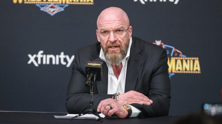 La estrella de la WWE superior potencialmente herida después de la tabla perdida en la reacción violenta