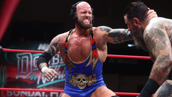 La nueva estrella AEW Josh Alexander evalúa su lugar en el vestuario