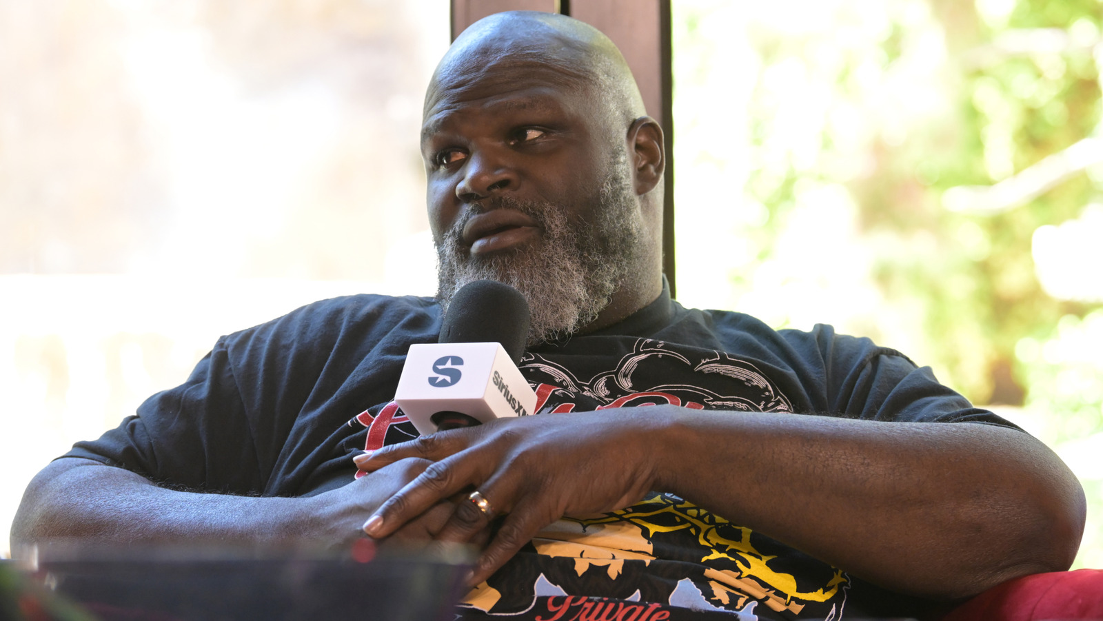 Mark Henry explica por qué alguien necesita ser el 'tío Fester' de Wyatt Sicks de WWE