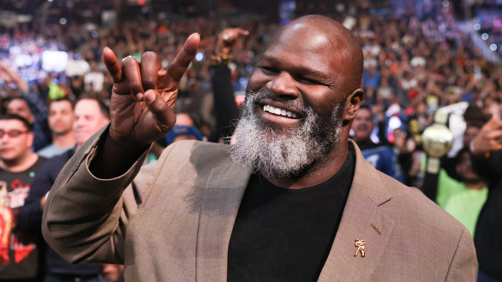 Mark Henry nombra solo la salida de la ola reciente que lo "sorprendió"