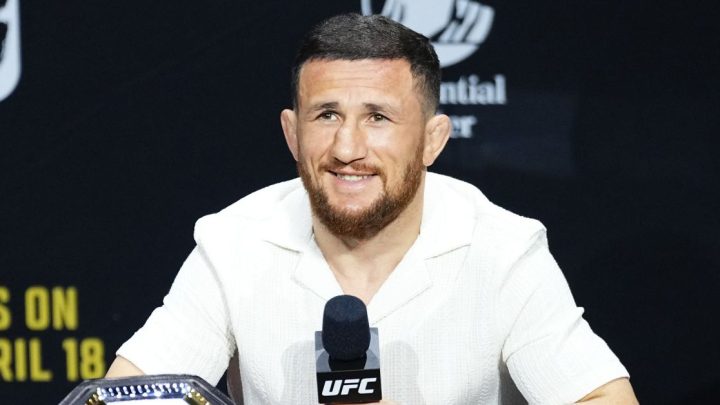 Merab Dvalishvili revela una lesión de los dedos con UFC 316 Título Fight 2 semanas de distancia: 'Voy a cortarlo'