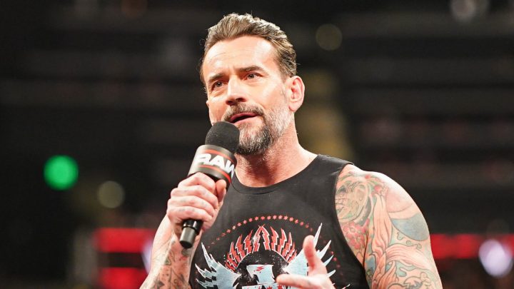 Por qué la estrella de WWE CM Punk 'egoístamente' quiere enseñarle a Rey Mysterio una lección