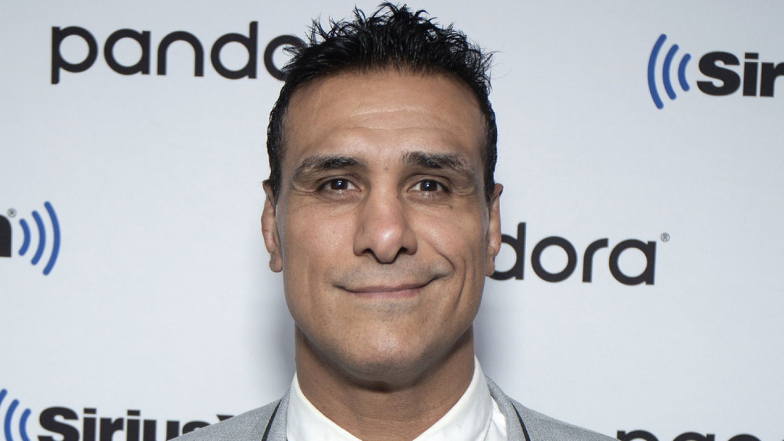 Según los informes, Alberto Del Rio y otros firman nuevos contratos de la WWE en medio de la compra de AAA