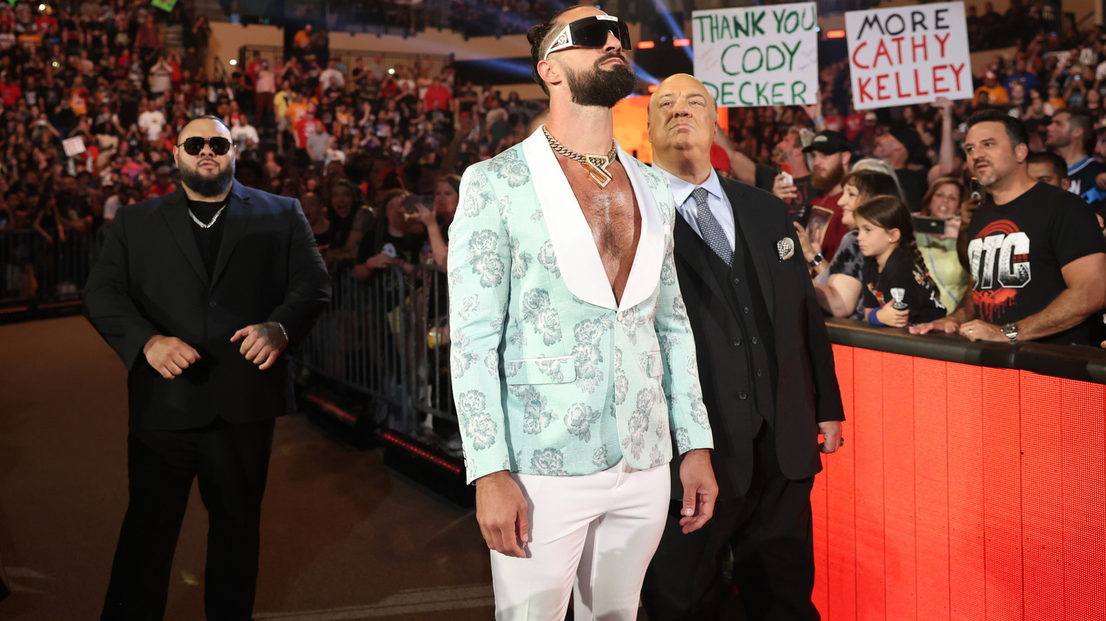 Seth Rollins se dirige a WWE Mitb con ayuda de la visión y Dirty Dom