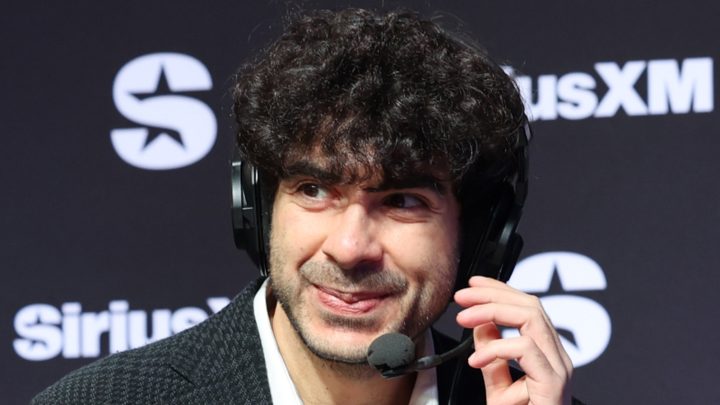 Tony Khan confirma que cambió el tema AEW de Mina Shirakawa en la mitad de la reacción social