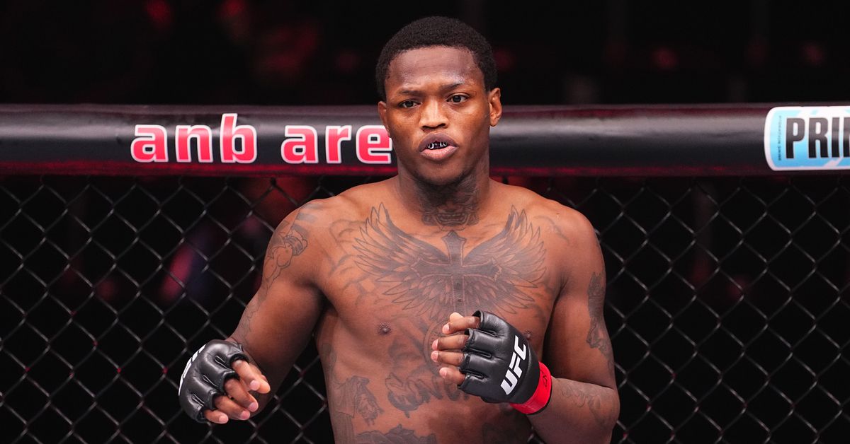 UFC 317: El artista de Knockout Terrance McKinney Books oponente para Ilia Topuria vs. Charles Oliveira Card
