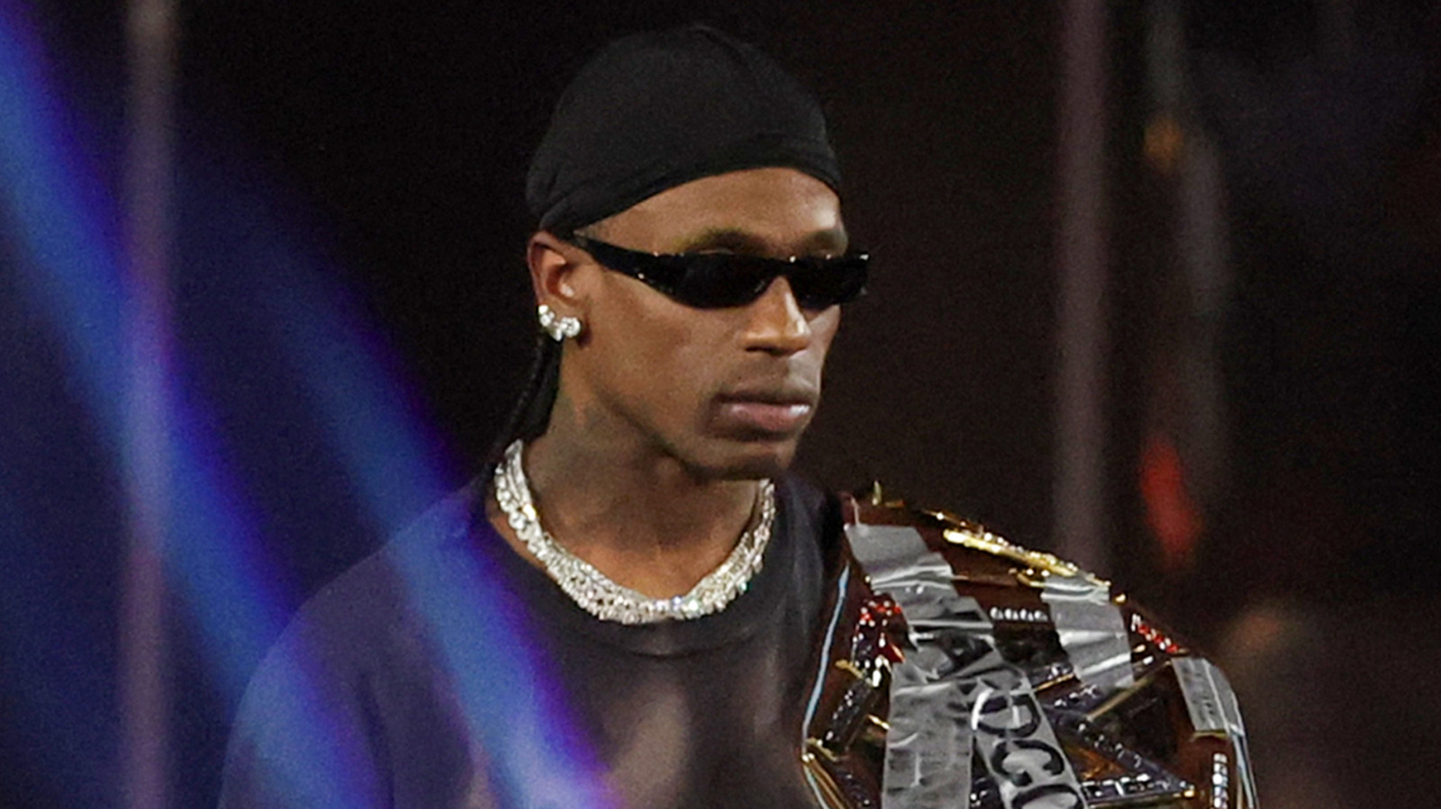 WWE tiene planes para Travis Scott en la próxima PLE