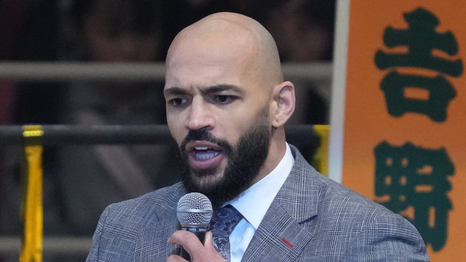 ¿Por qué Ricochet de AEW llama a Bryan Danielson un "idiota"?
