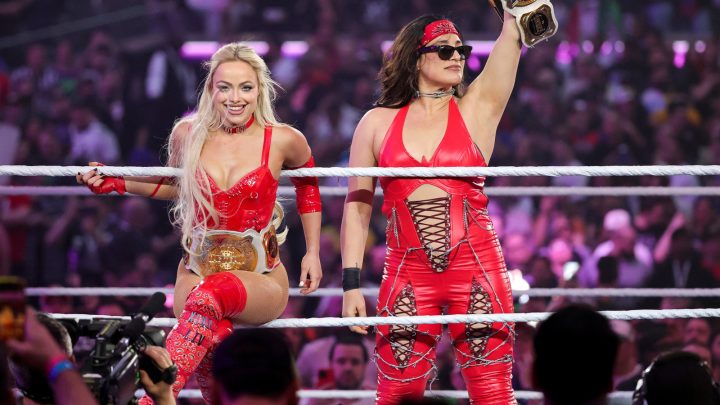 Actualización detrás del escenario sobre cómo WWE planea manejar los títulos de etiquetas de las mujeres con Liv Morgan lesionado