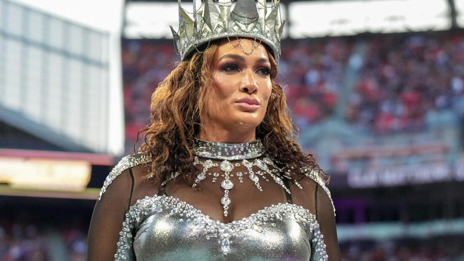 Anuncios de los torneos de la WWE King & Queen of the Ring, los ganadores obtienen tiros por el título de SummerSlam