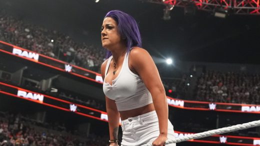 Bayley muestra fotos de su regreso de WWE Raw, Beatdown de Becky Lynch