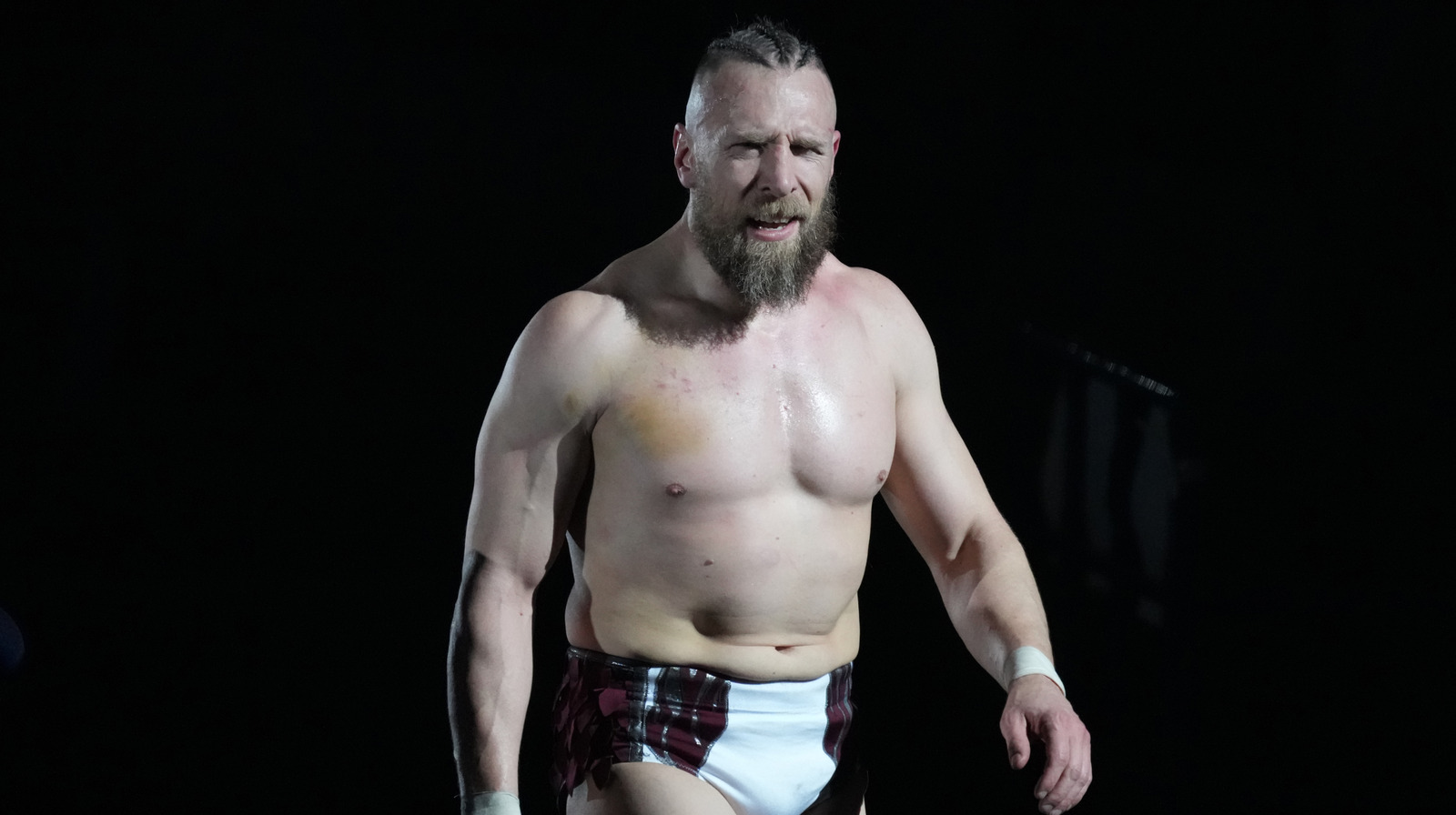 Bryan Danielson técnicamente regresa al ring en oscuro partido en una grabación de colisión aw