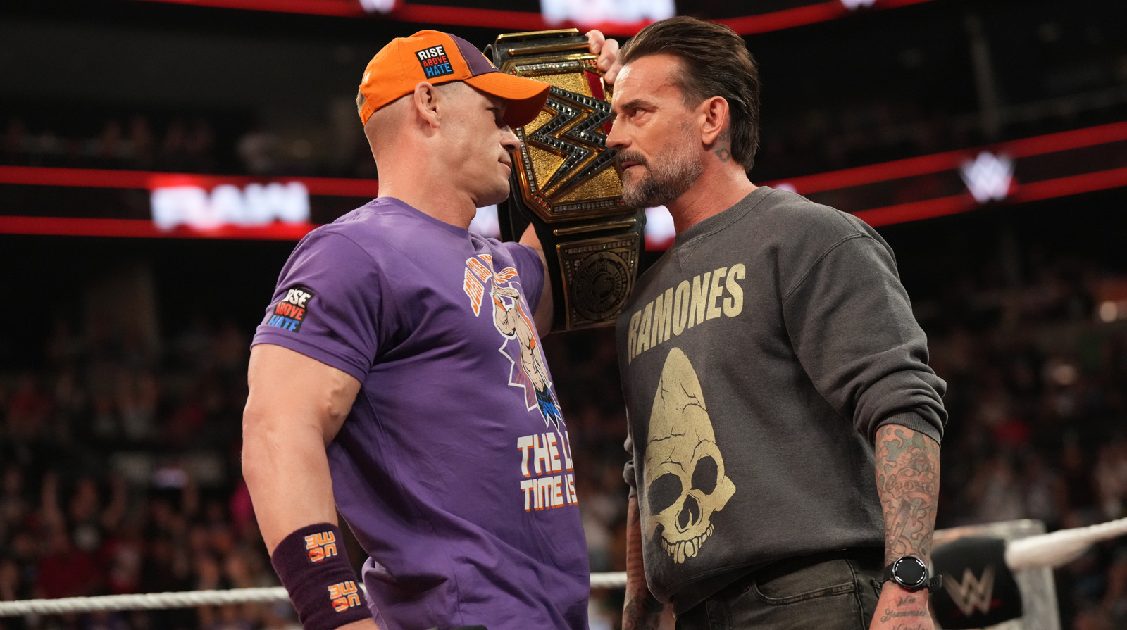 CM Punk responde a la promoción de la bomba de tubería inversa de John Cena de WWE Smackdown