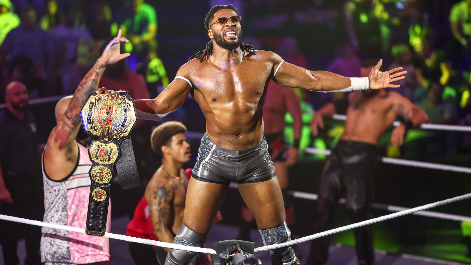 Cobertura en vivo de WWE NXT (6/24)