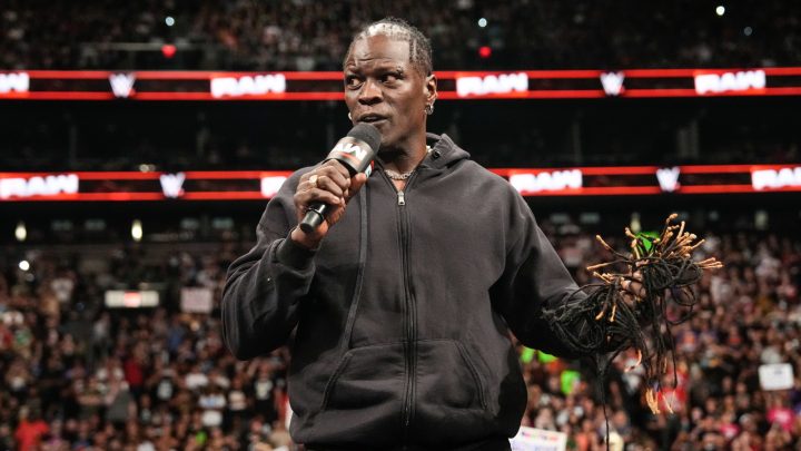 Dave Meltzer desglosa el reciente regreso de la WWE de R-Truth como Ron Killings
