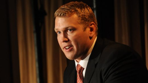 El Dr. Chris Nowinski detalla el papel de CTE en la tragedia de Chris Benoit