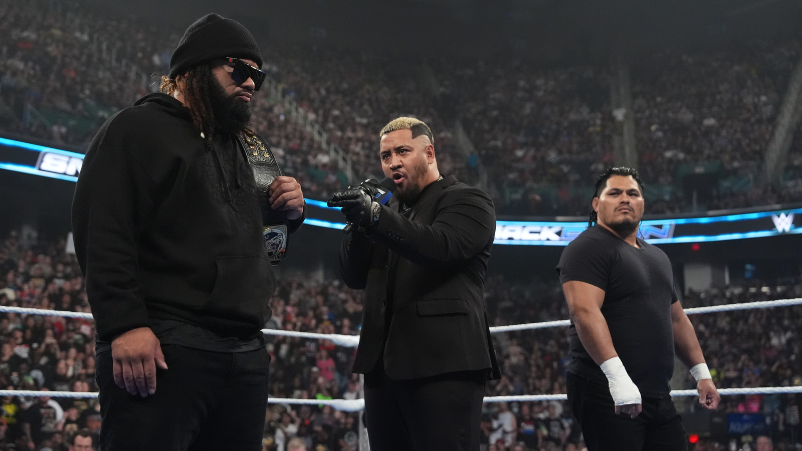 El campeón estadounidense de la WWE Jacob Fatu habla reciente firmante JC Mateo, personal de sangre personal Fandom