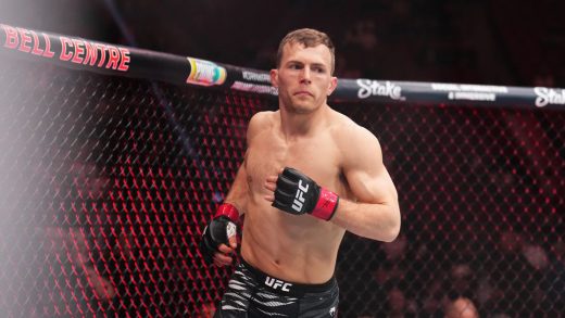 El dos veces campeón de luchador Ultimate Brad Katona retirado de la lista de UFC