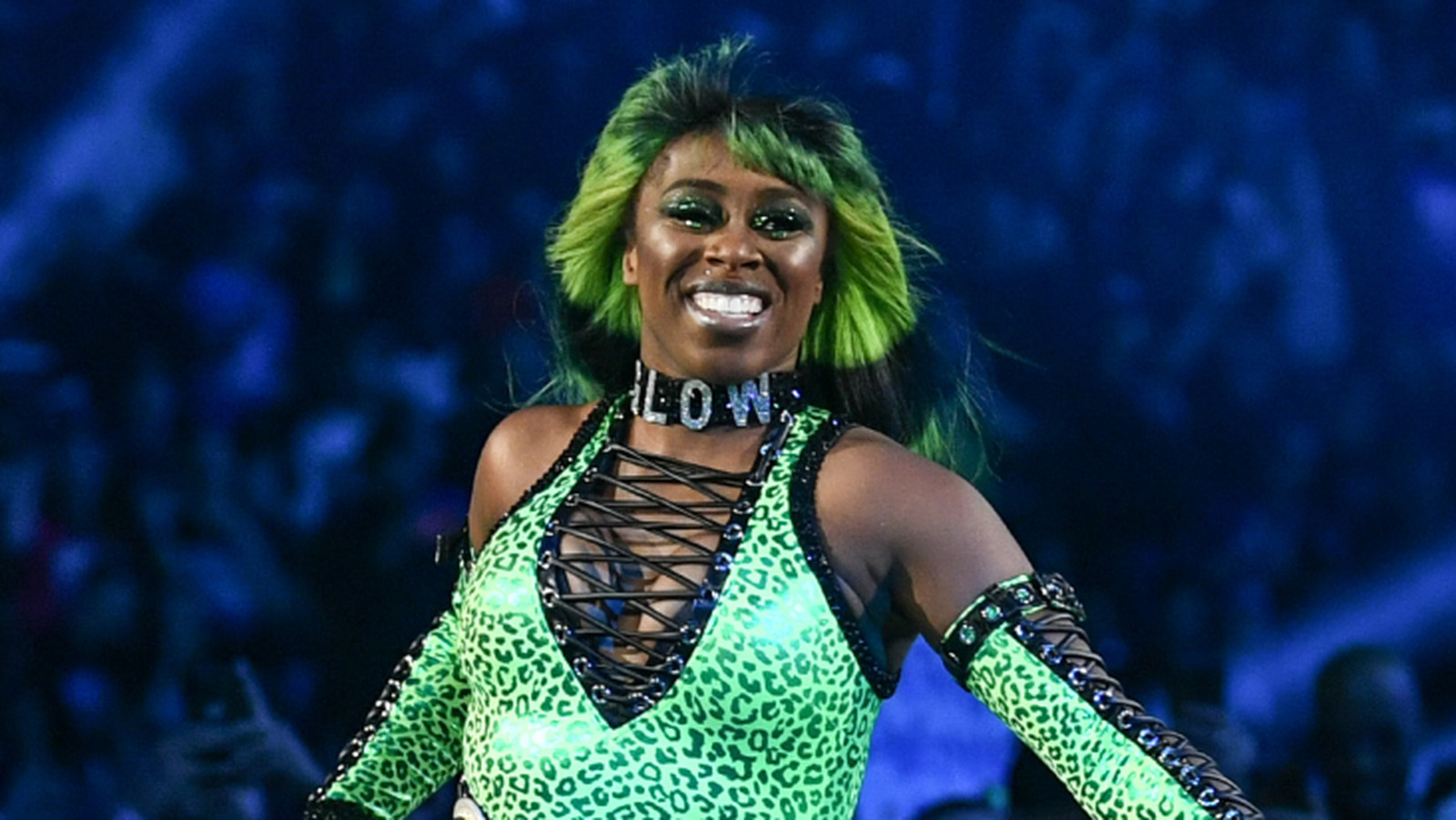 El ganador de MITB, Naomi, reflexiona sobre su antiguo 'Glow'