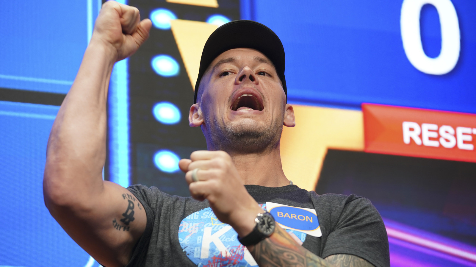 El obispo Dyer discute la facturación de la WWE después de pasar tiempo en NXT