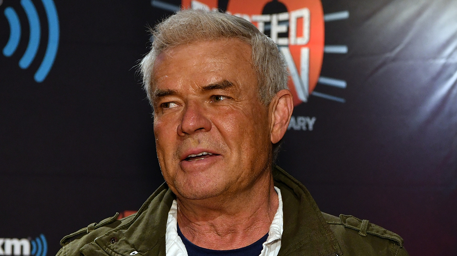 Eric Bischoff reacciona a la actualización de John Laurinaitis en demanda contra WWE, Vince McMahon