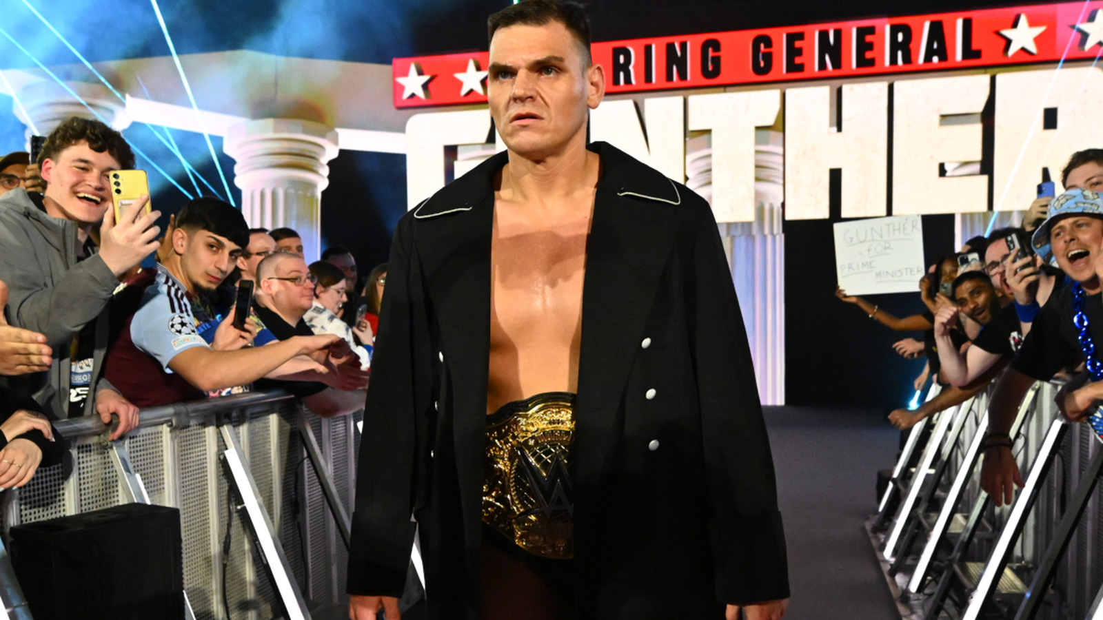 Gunther ahoga a Jey Uso, recupera el Campeonato Mundial de Peso Pesado en WWE Raw Shocker