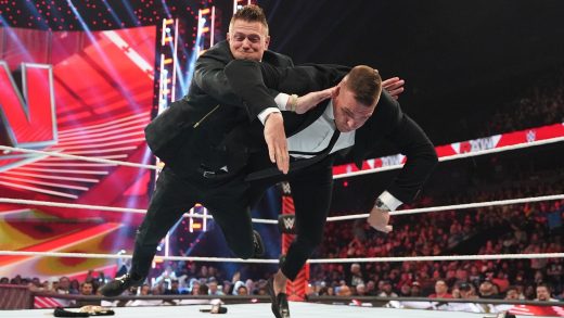IWC tiene preguntas, ya que las estrellas de la WWE aparentemente limpian los plazos sociales