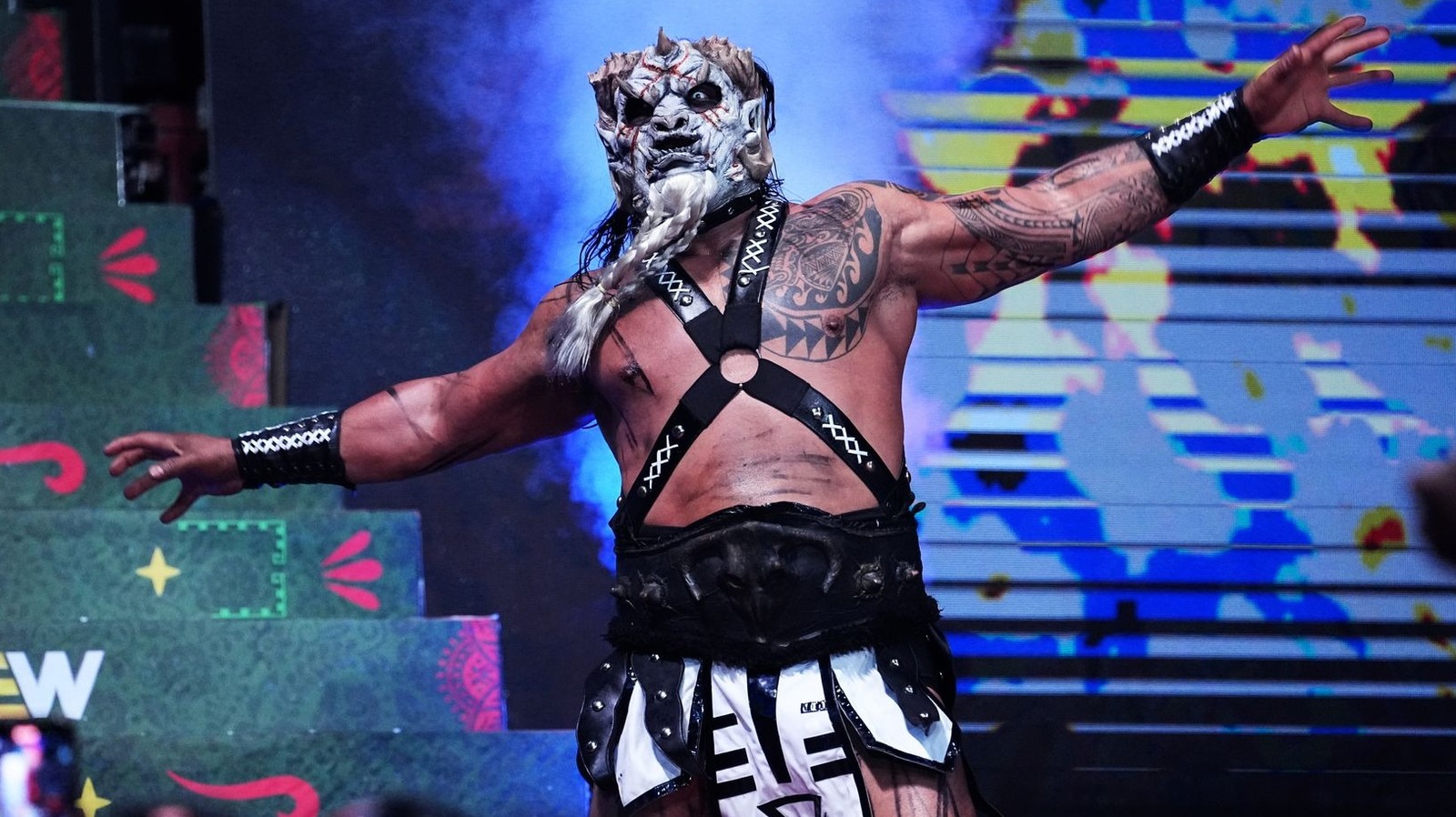 Informe detrás del escenario sobre AEW obteniendo la prohibición de la arena de México en la bestia mortos levantado