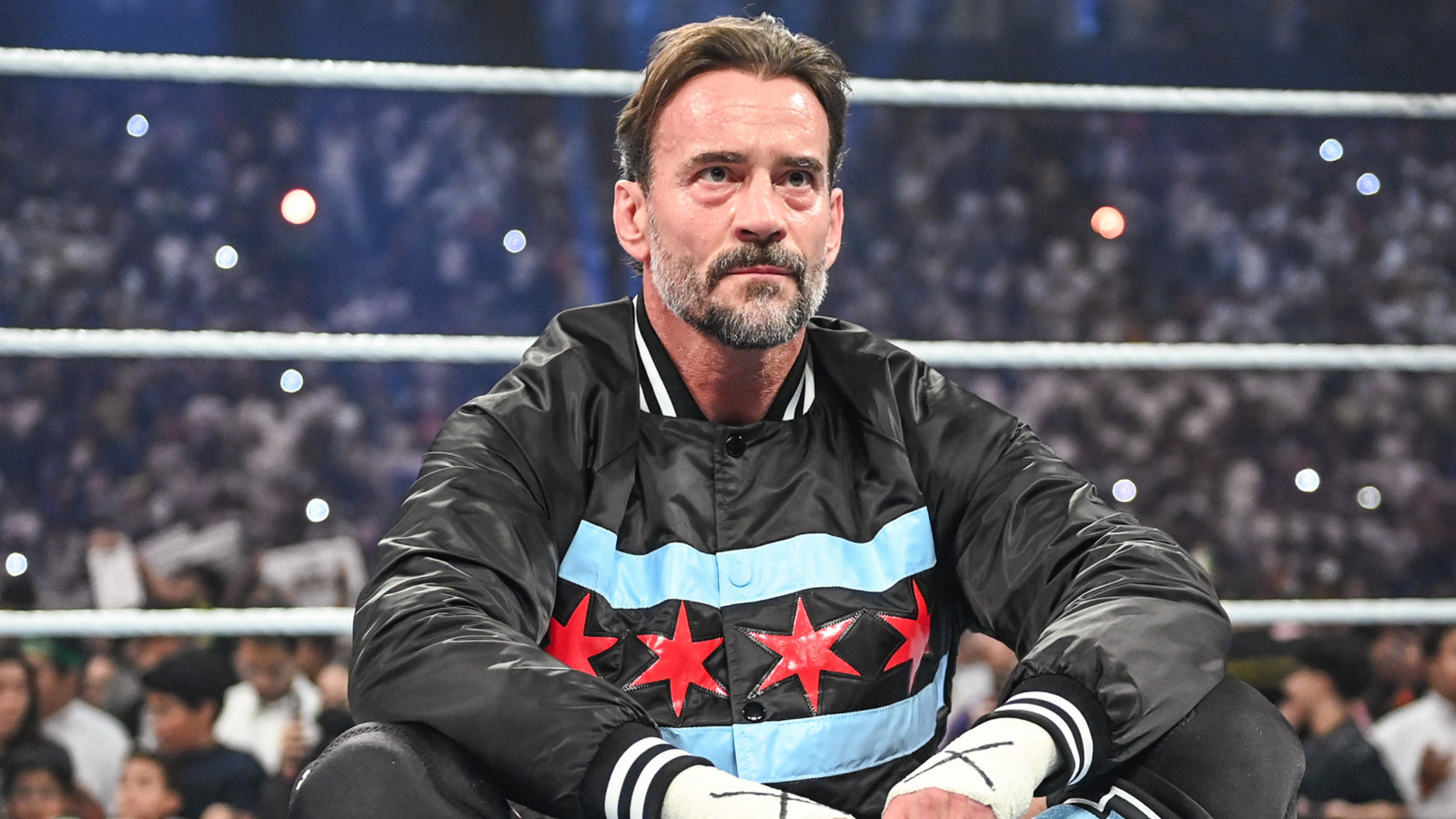 Informe detrás del escenario sobre las disculpas de CM Punk a los fanáticos de la WWE en Arabia Saudita