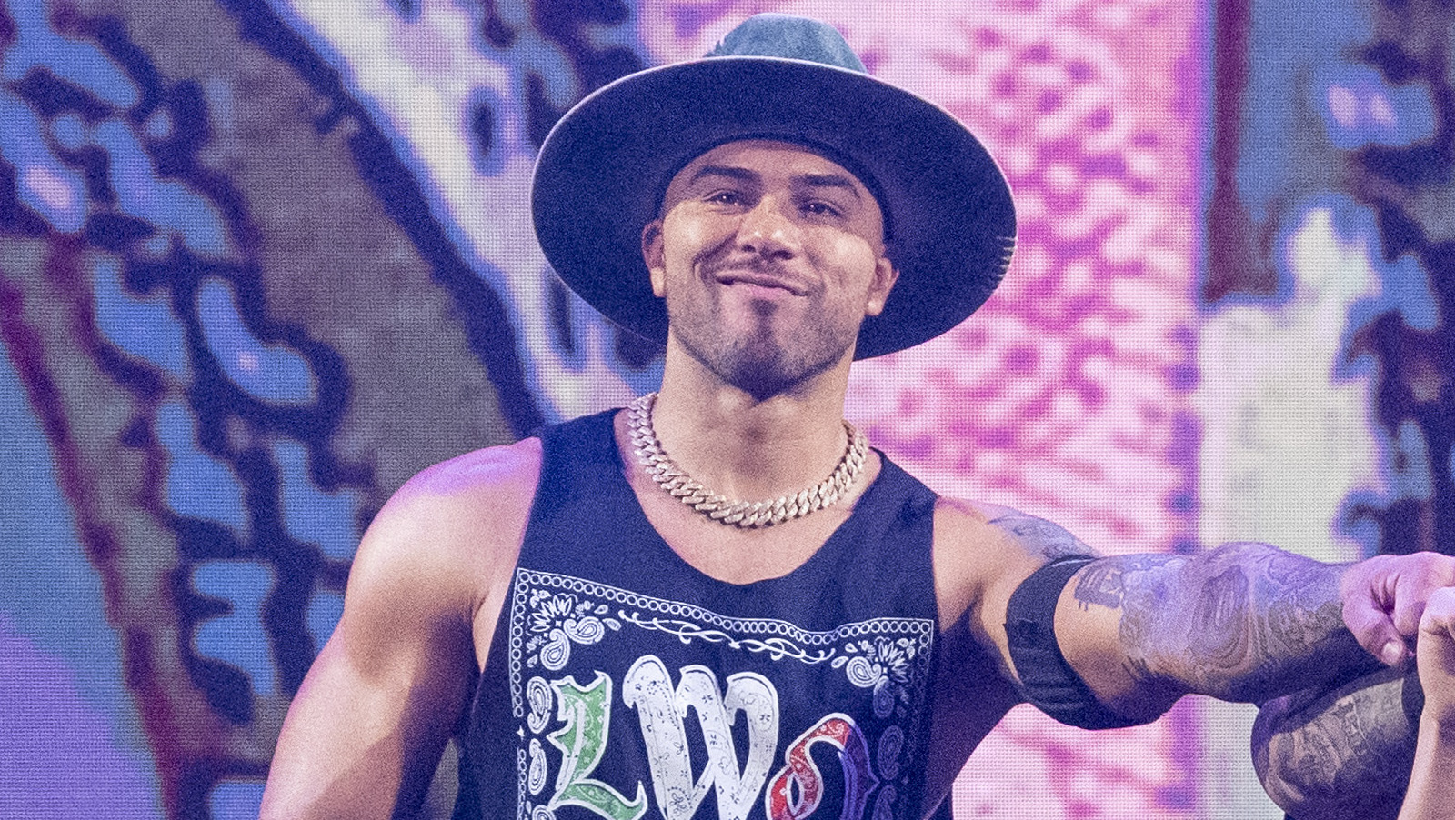 Joaquin Wilde proporciona actualizaciones después del susto de la lesión por velocidad de la WWE: "Estoy bien, no me preocupes"