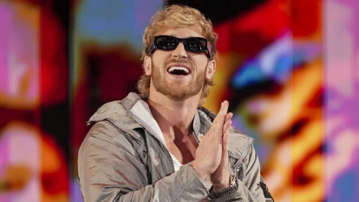 John Cena y Logan Paul de WWE discuten los posibles nombres de los equipos