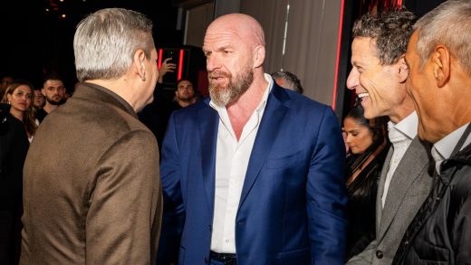 Jonathan Coachman cree que Triple H se habrá ido de la WWE en 18 meses