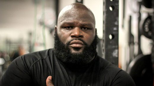 Mark Henry abre sobre el corte salarial de la WWE que tomó en el pasado
