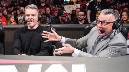 Michael Cole supuestamente llamar a WWE Raw en Tank Top después de que Knicks hunde su apuesta de la NBA
