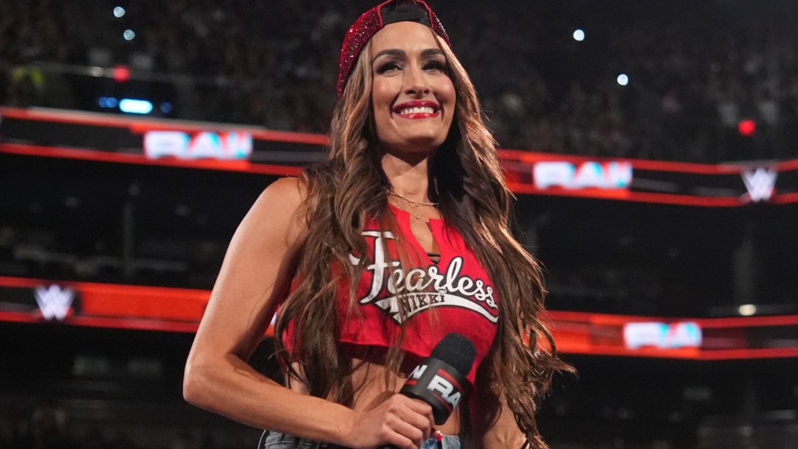 Nikki Bella reconoce la Gaffe promocional de WWE Raw