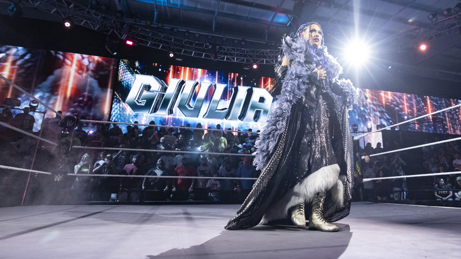 Resultados de WWE Smackdown 27/06 - Aparece John Cena, tres campeonatos en juego