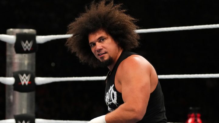 Salir, la estrella de la WWE, Carlito gana el Campeonato WWC Puerto Rico en la promoción del padre