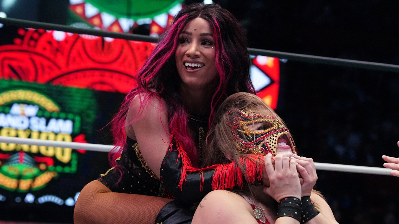 Según los informes, Mercedes Mone estaba dispuesto a perder con su compañera estrella AEW para establecer una revancha