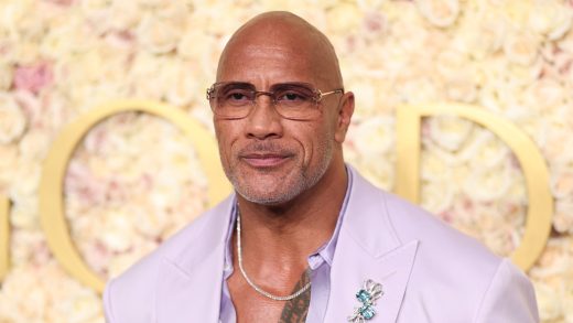 The Rock Thanks Tribeca Film Festival después del estreno de Andy Kaufman Doc