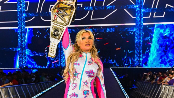 Tiffany Stratton vence a Nia Jax nuevamente, retiene el título femenino de WWE en el partido SmackDown LWS