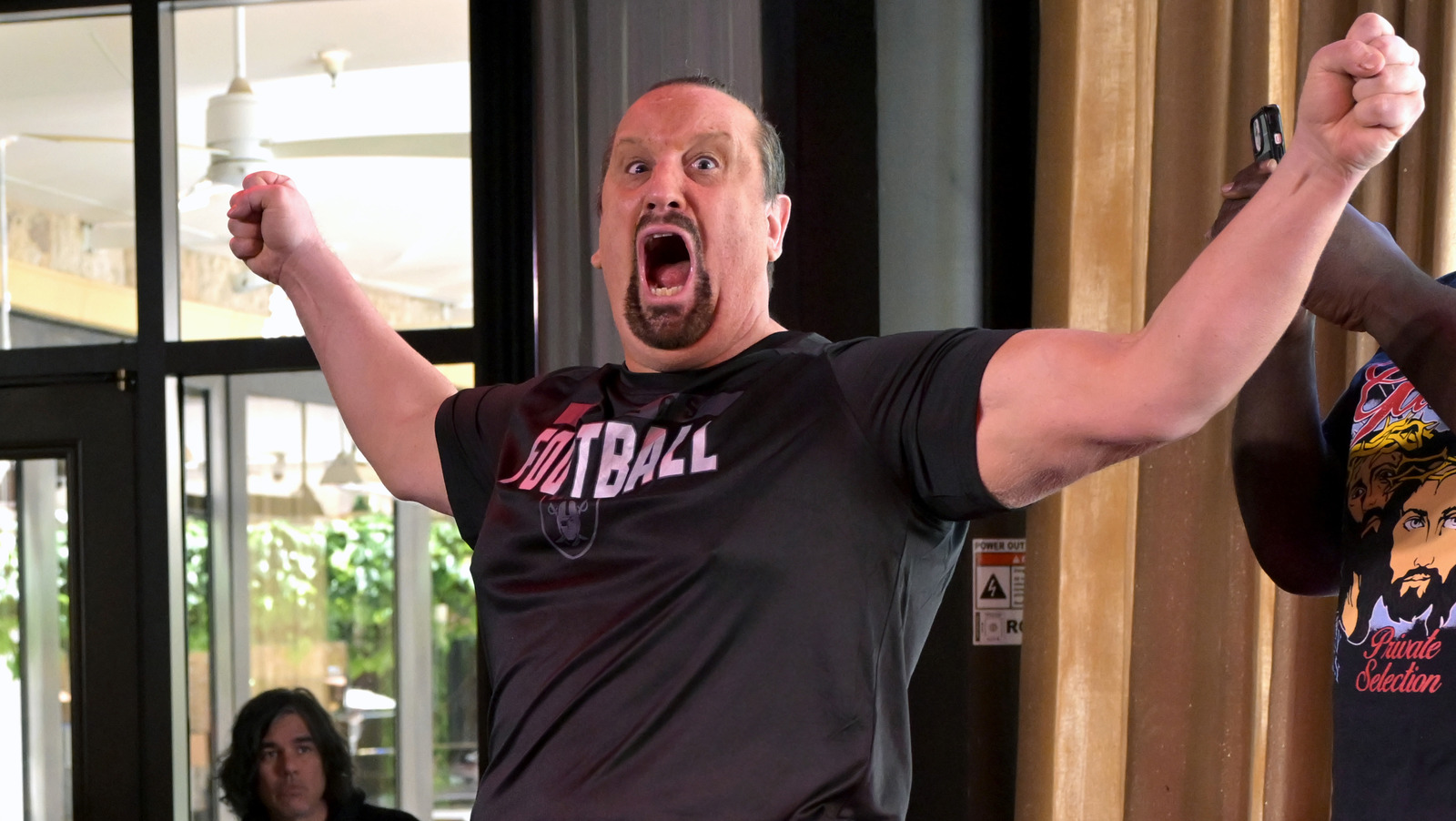 Tommy Dreamer se pregunta si WWE no está tan detrás de este evento principal como lo fueron