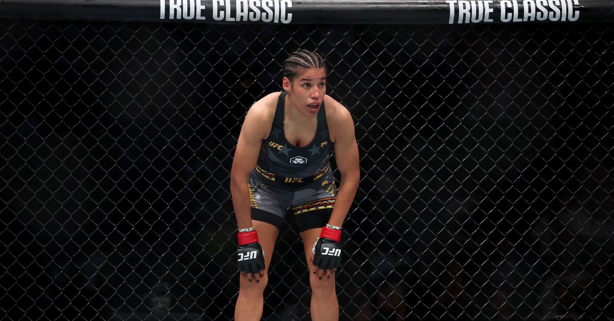 UFC 316 suspensiones médicas: Julianna Peña salió indefinidamente hasta que se despeje para posibles codo, lesiones en el hombro