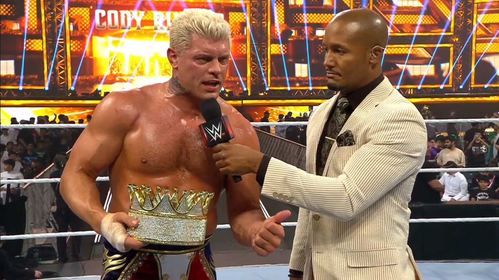 Un agresivo Cody Rhodes coronó 2025 rey del ring en la Noche de Campeones de la WWE