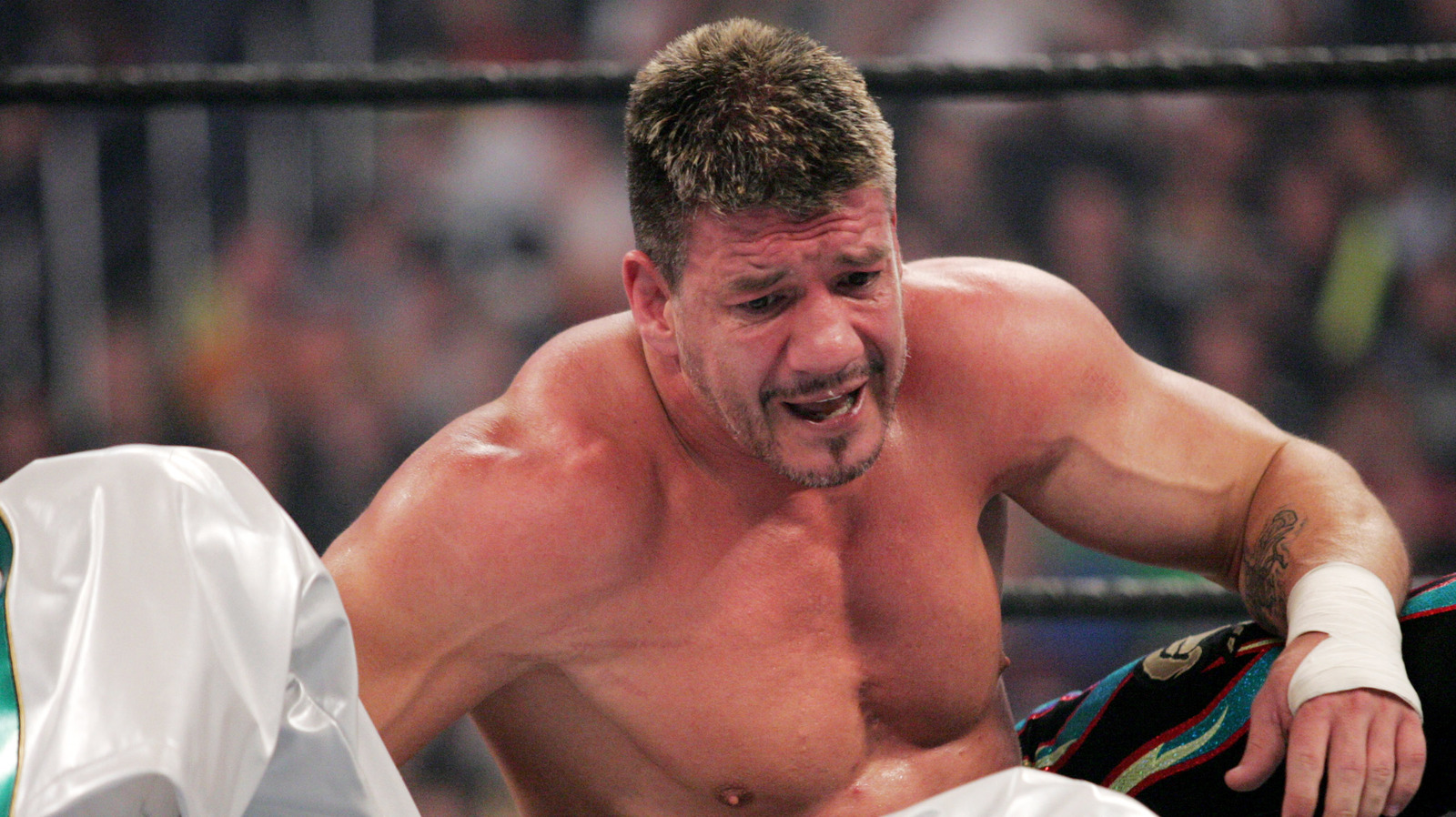 El Salón de la Fama de la WWE dice que solo ganó el título mundial debido a Eddie Guerrero