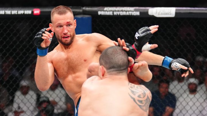 'La oportunidad por el título siguiente es delirante': los profesionales reaccionan a la victoria de Reinier de Ridder sobre Robert Whittaker en UFC Abu Dhabi