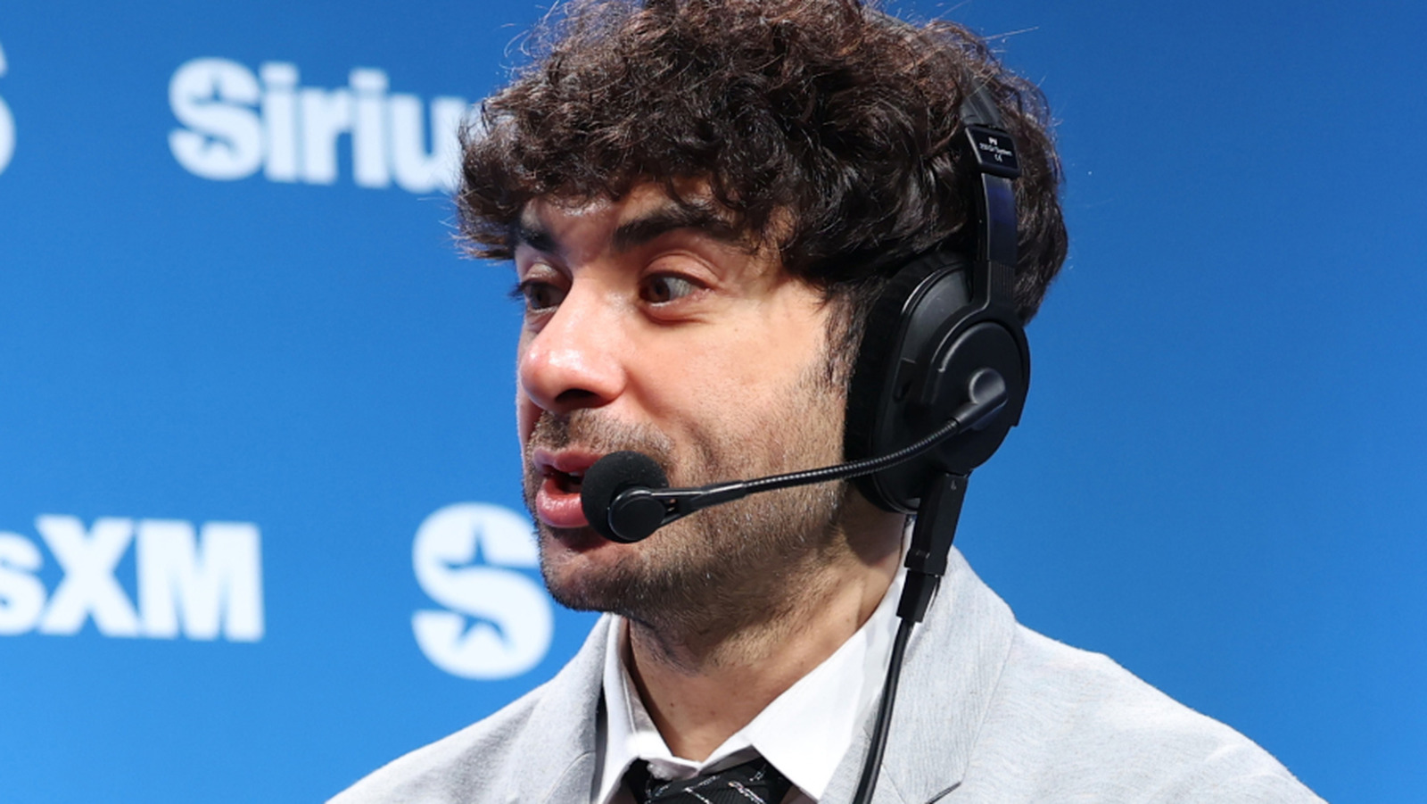 Actualización de backstage en AEW Todo en la tarjeta 2025