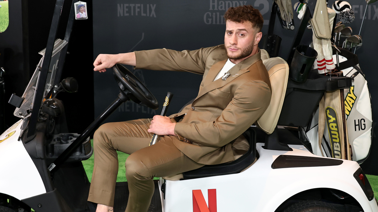 Aew y happy gilmore 2 star mjf nombres 4 películas favoritas